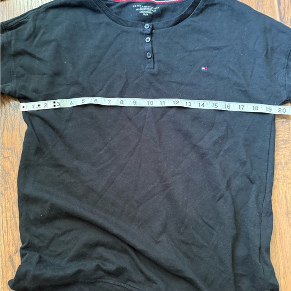 Tommy Hilfiger Black Long Sleeve Tee - Picture 5 of 5
